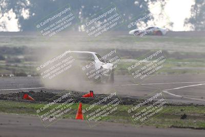 media/Jan-18-2026-CalClub SCCA (Sun) [[8bc6468723]]/Group 5 Race/Turn 1/